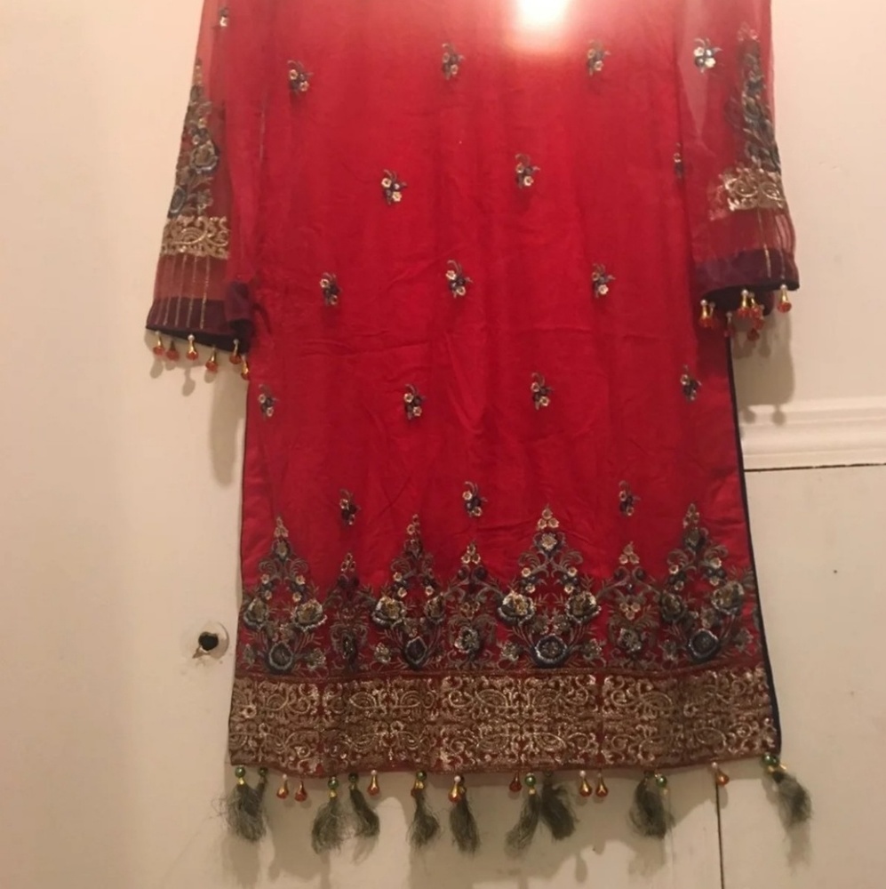 Pakistani 3 piece salwar kameez - Picture 1 of 4